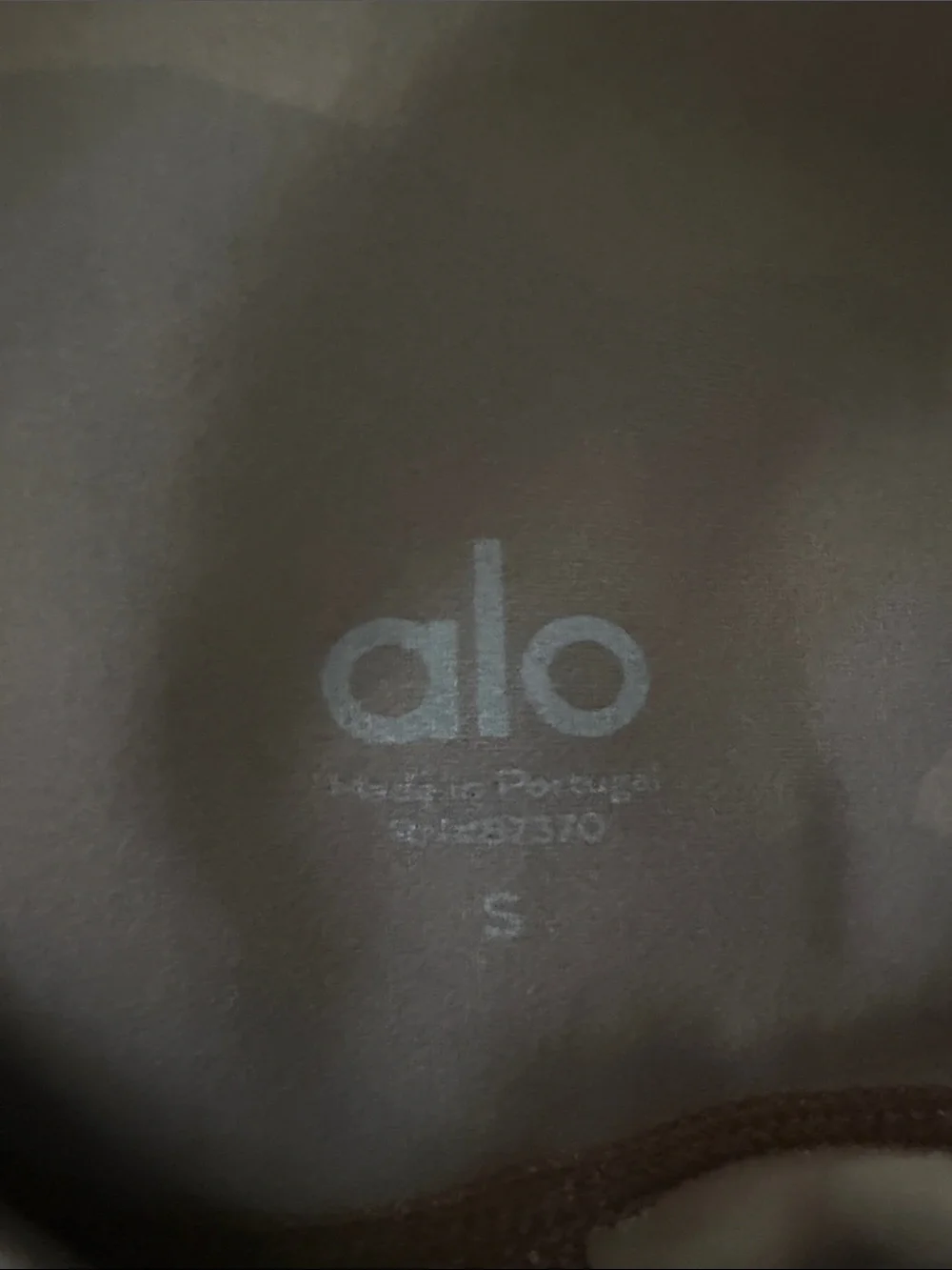 ALO Yoga Camo Leggings in Dark Brown